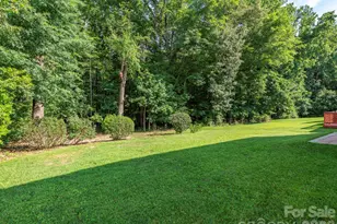 3926 Cameron Creek Dr, Matthews, NC 28105 - Photo 4