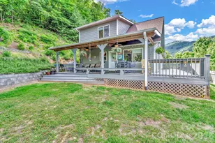 305 Majestic Mountain Dr, Burnsville, NC 28714 - Photo 4