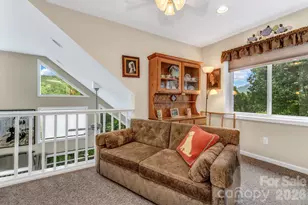 305 Majestic Mountain Dr, Burnsville, NC 28714 - Photo 36
