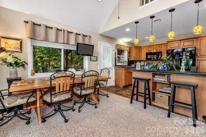 305 Majestic Mountain Drive, Burnsville, NC 28714 - Photo 14
