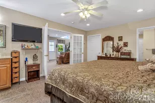 305 Majestic Mountain Dr, Burnsville, NC 28714 - Photo 26