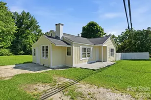 1208 E Arch St, Lancaster, SC 29720 - Photo 2