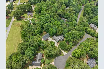 5330 Chester Court, Davidson, NC 28036 - Photo 4