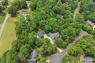 5330 Chester Ct, Davidson, NC 28036 - Photo 4