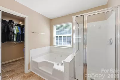 4439 Rock Stream Drive, Charlotte, NC 28269 - Photo 18