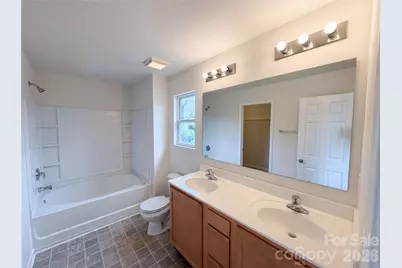 2534 Stream Bank Drive, Charlotte, NC 28269 - Photo 14