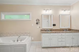 6128 Lake Providence Ln, Charlotte, NC 28277 - Photo 20