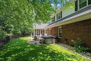6128 Lake Providence Ln, Charlotte, NC 28277 - Photo 32