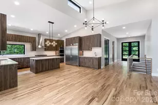 60 King Horn Rdg, Waynesville, NC 28785 - Photo 4