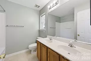 12368 Hennigan Pl Ln, Charlotte, NC 28214 - Photo 26