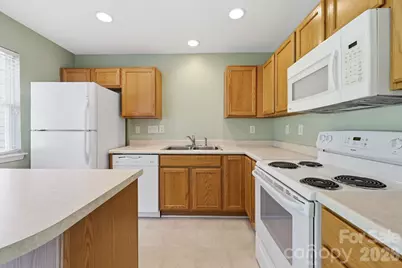 12368 Hennigan Place Lane, Charlotte, NC 28214 - Photo 12