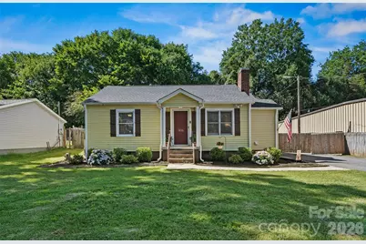 906 Oregon Avenue, Kannapolis, NC 28083 - Photo 1