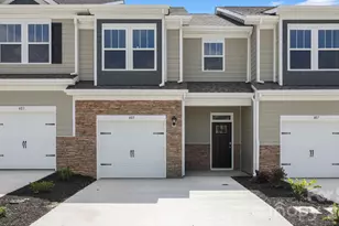 405 Creekview Rd, Hendersonville, NC 28792 - Photo 1