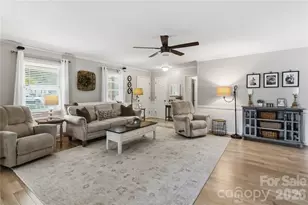 3457 Autumn Lake Dr, Rock Hill, SC 29730 - Photo 12
