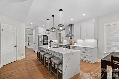 5634 Camelot Drive, Charlotte, NC 28270 - Photo 10