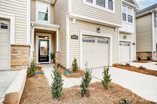 7516 Hodges Meadow Ln, Charlotte, NC 28213 - Photo 1