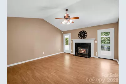 606 Woodberry Court, Fletcher, NC 28732 - Photo 14