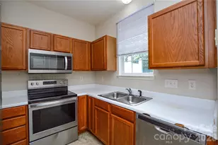 7548 Silver Arrow Dr, Charlotte, NC 28273 - Photo 10