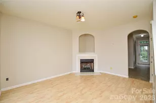 7548 Silver Arrow Dr, Charlotte, NC 28273 - Photo 4