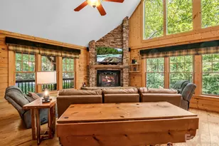 136 Dalton Ct, Lake Lure, NC 28746 - Photo 10