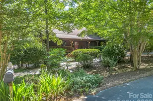 136 Dalton Ct, Lake Lure, NC 28746 - Photo 46