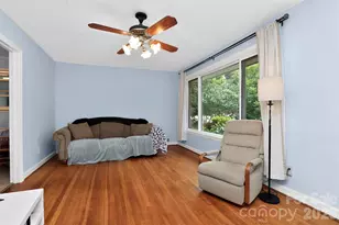 2122 Englewood St, Kannapolis, NC 28083 - Photo 6