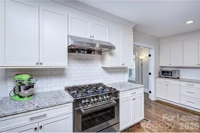 3215 Cambridge Road, Charlotte, NC 28209 - Photo 12