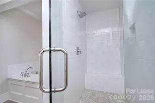 3215 Cambridge Rd, Charlotte, NC 28209 - Photo 20