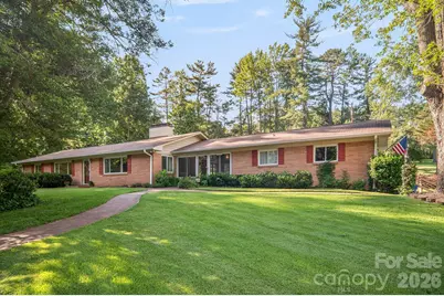 1235 Ashby Lane, Hendersonville, NC 28791 - Photo 2