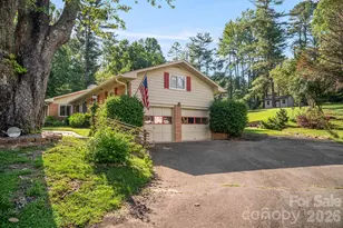 1235 Ashby Ln, Hendersonville, NC 28791 - Photo 4