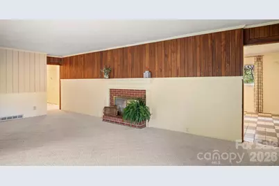1235 Ashby Lane, Hendersonville, NC 28791 - Photo 20
