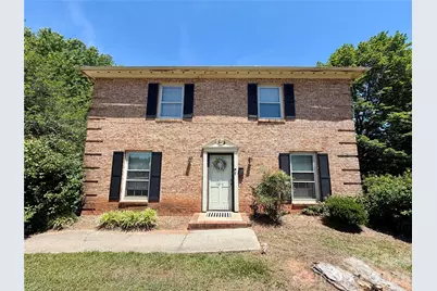 1301 Bywood Lane, Charlotte, NC 28209 - Photo 2