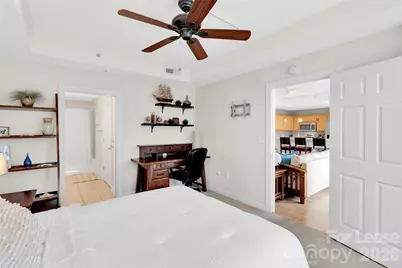 718 W Trade Street #806, Charlotte, NC 28202 - Photo 16
