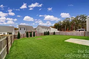 1310 Harkey Creek Dr, Monroe, NC 28110 - Photo 4