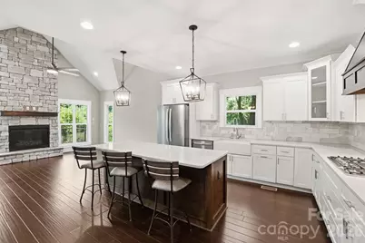 740 Seldon Drive, Charlotte, NC 28216 - Photo 12