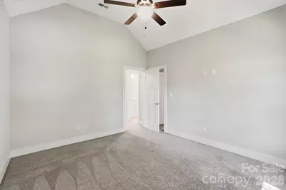 740 Seldon Drive, Charlotte, NC 28216 - Photo 42