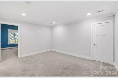 740 Seldon Drive, Charlotte, NC 28216 - Photo 34