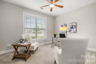 3826 Dewitt Ln, Charlotte, NC 28217 - Photo 6
