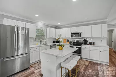 6345 Montpelier Road, Charlotte, NC 28210 - Photo 2