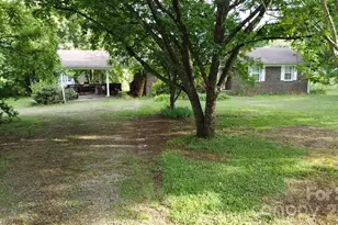 713 Eastbend Ln, Salisbury, NC 28146 - Photo 2