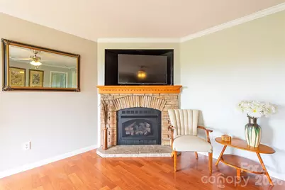 25 Inglescott Way, Alexander, NC 28701 - Photo 4
