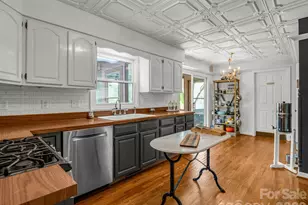 8 Sunny Ridge Dr, Asheville, NC 28804 - Photo 12