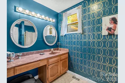 8 Sunny Ridge Drive, Asheville, NC 28804 - Photo 34