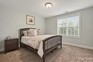 9643 Hampton Oaks Ln, Charlotte, NC 28270 - Photo 28