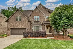 9643 Hampton Oaks Ln, Charlotte, NC 28270 - Photo 2