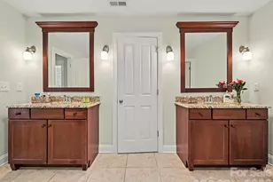 9643 Hampton Oaks Ln, Charlotte, NC 28270 - Photo 24