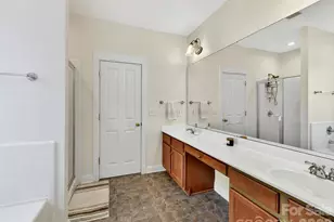 7553 Thorn Creek Ln, Tega Cay, SC 29708 - Photo 28