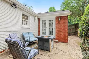 2001 Wood Dale Terrace, Charlotte, NC 28203 - Photo 18