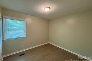 122 Wallace St, Boonville, NC 27011 - Photo 20
