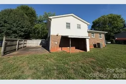 122 Wallace Street, Boonville, NC 27011 - Photo 6
